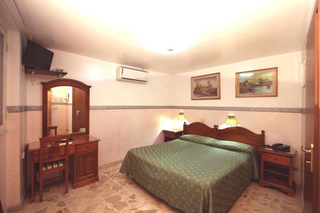 Hotel Cortese Palermo Rum bild